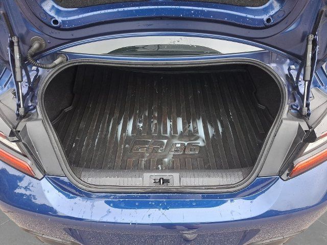Used 2023 Toyota GR86 Premium w/ ALL Weather Mat Package (TMS) RWD image 30