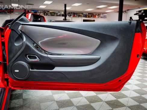 Used 2014 Chevrolet Camaro SS w/ RS Package image 95