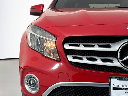 Used 2018 Mercedes-Benz GLA 250 4MATIC image 13