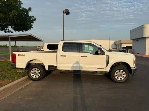 Used 2024 Ford F250 XLT w/ FX4 Off-Road Package image 1
