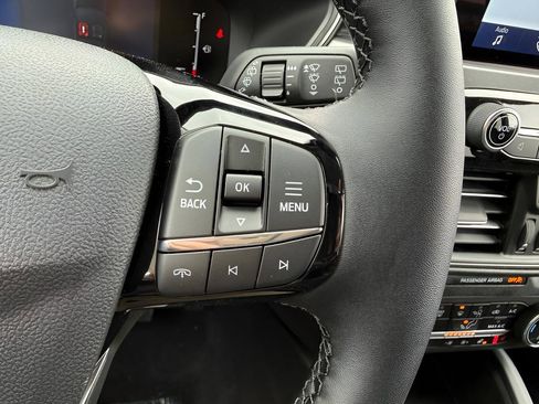 New 2026 Ford Escape Active w/ Cold Weather Package AWD/4WD image 18