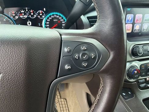 Used 2017 Chevrolet Tahoe LT w/ LT Signature Package image 29