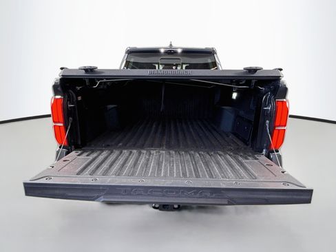 Used 2024 Toyota Tacoma TRD Sport w/ TRD Sport Premium Package AWD/4WD image 24