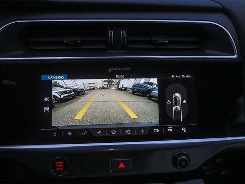 Used 2020 Jaguar I-PACE SE image 22