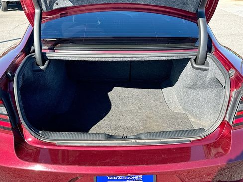 Used 2023 Dodge Charger R/T w/ Blacktop Package image 16