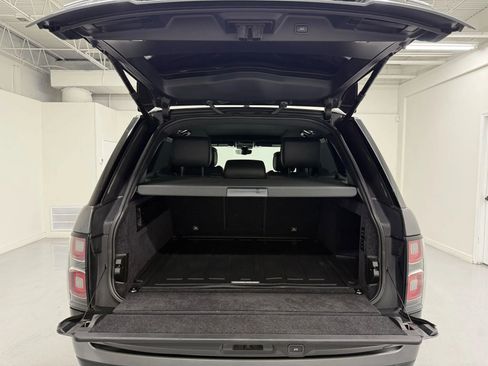 Used 2019 Land Rover Range Rover Long Wheelbase Supercharged image 46