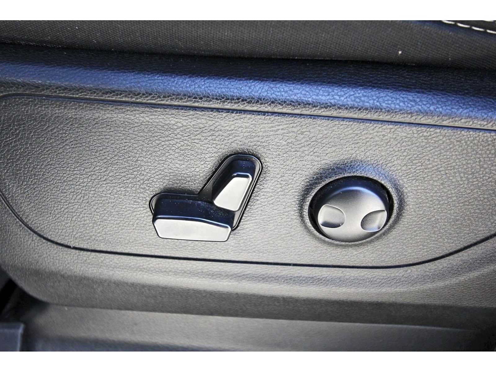Used 2023 RAM 1500 Lone Star RWD image 25