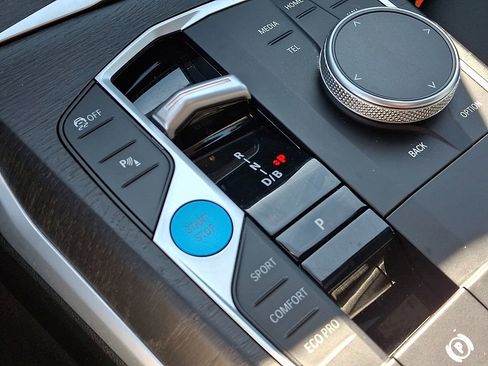 Used 2023 BMW i4 eDrive40 w/ Premium Package image 15