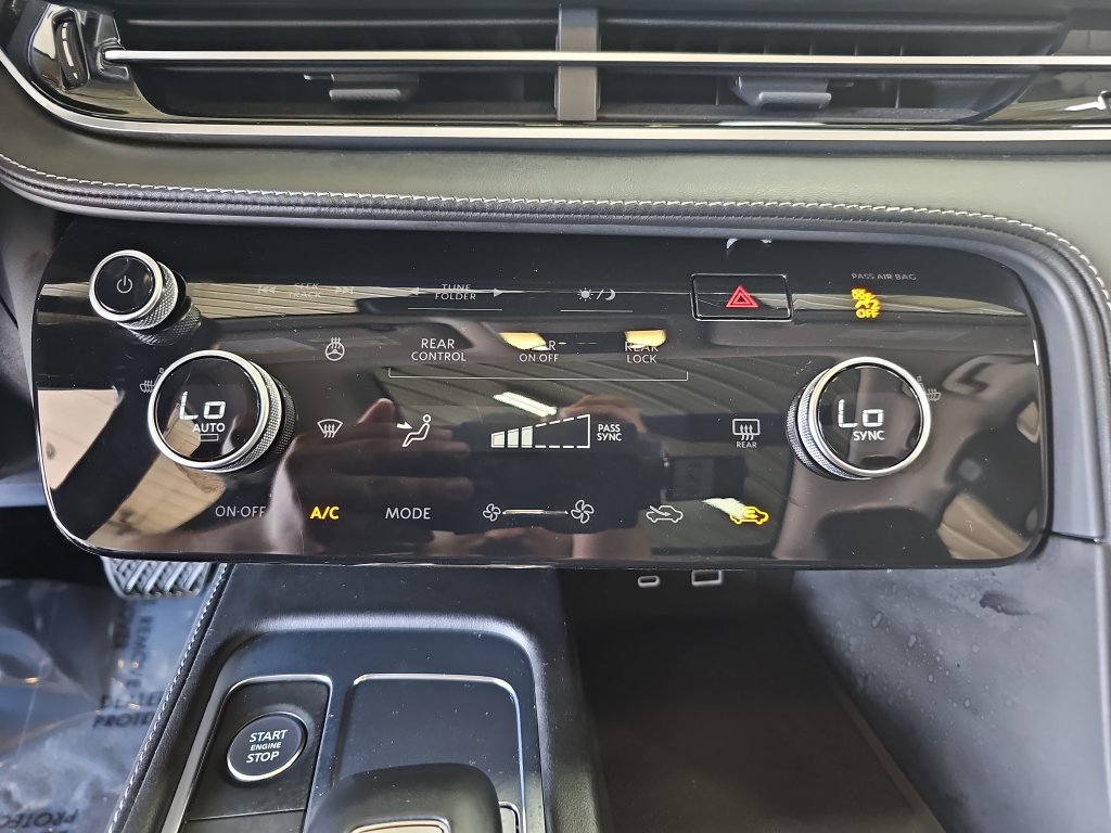 Used 2022 INFINITI QX60 Luxe AWD/4WD image 22