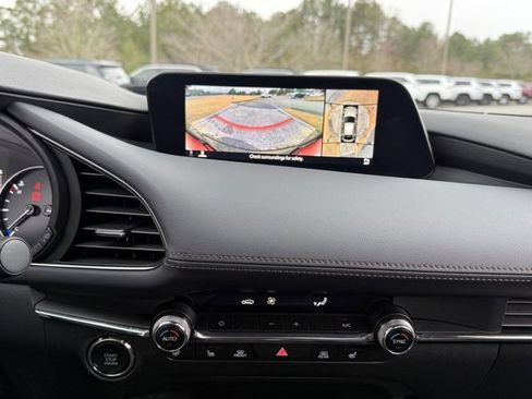 Used 2022 MAZDA MAZDA3 s image 19