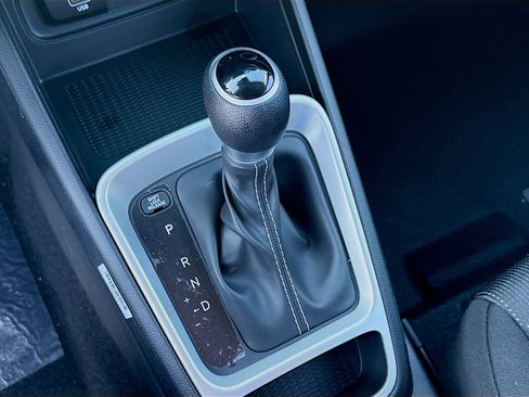 New 2026 Hyundai Venue SE image 13