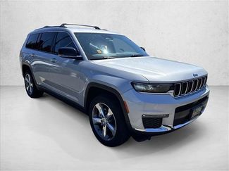 Used 2021 Jeep Grand Cherokee L Limited AWD/4WD video 3