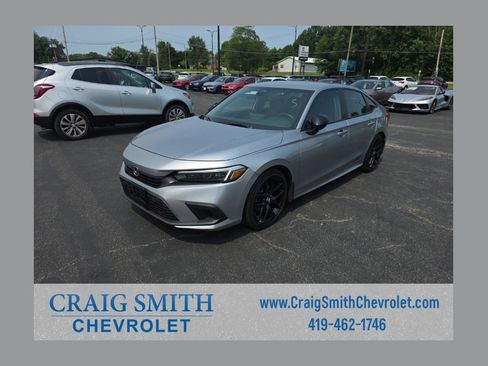 Used 2023 Honda Civic Sport image 1