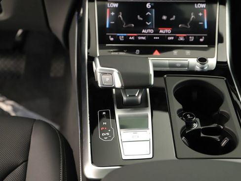 New 2026 Audi Q8 Premium Plus AWD/4WD image 20