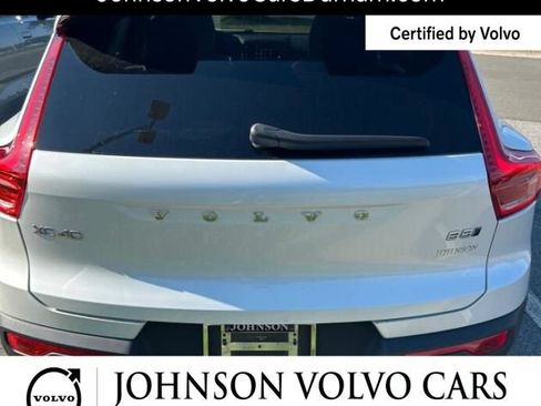 Used 2023 Volvo XC40 B5 Ultimate w/ Protection Package Premier AWD/4WD image 6