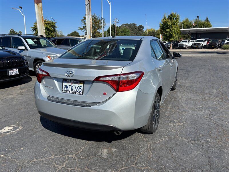 Used 2014 Toyota Corolla S Premium w/ Driver Convenience Package FWD image 4