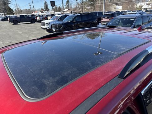 New 2026 GMC Acadia Denali w/ Super Cruise Package image 19