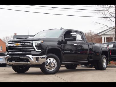 Used 2024 Chevrolet Silverado 3500 LTZ w/ LTZ Convenience Package