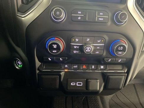 Used 2020 Chevrolet Silverado 1500 LT w/ All-Star Edition image 42