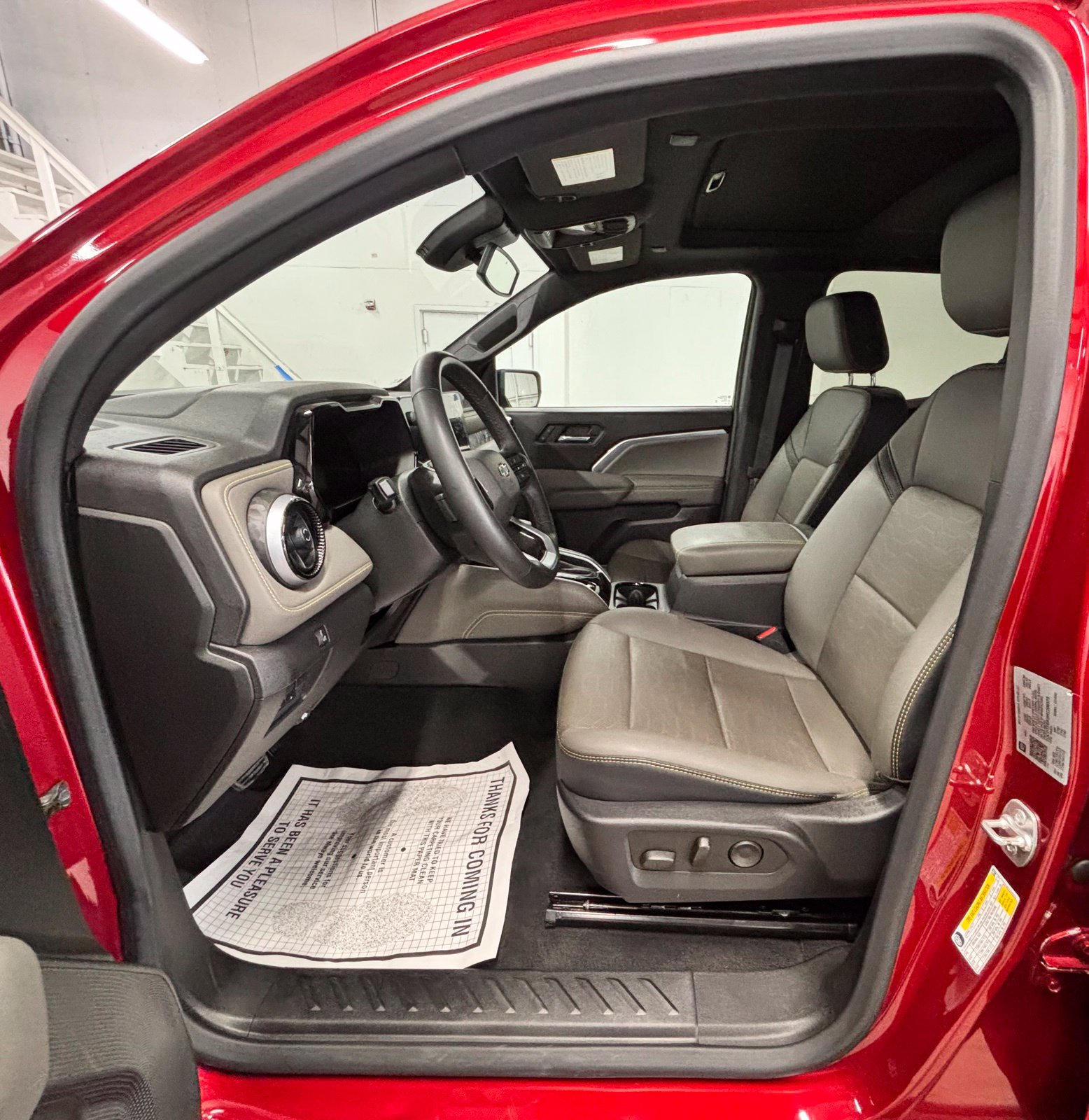 Used 2024 Chevrolet Colorado ZR2 w/ ZR2 Convenience Package III AWD/4WD image 22