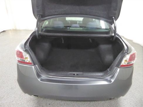 Used 2015 Nissan Altima 2.5 S w/ Power Driver Seat Package FWD image 30