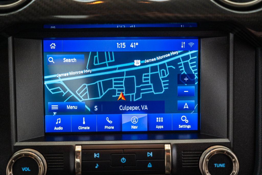 Used 2020 Ford Mustang Shelby GT500 w/ Technology Package RWD image 40