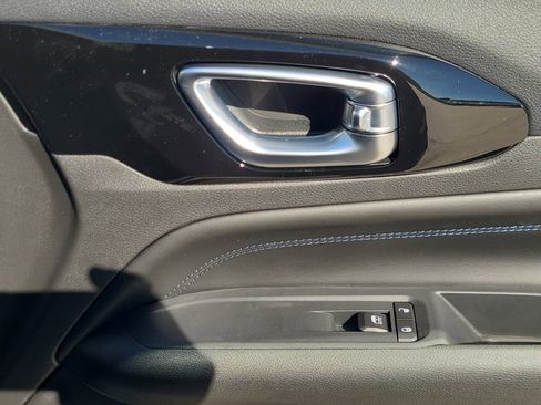 New 2026 Jeep Compass Latitude w/ Quick Order Package 29K image 31