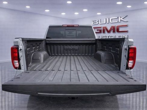 Used 2024 GMC Sierra 1500 Elevation w/ Elevation Premium Package image 10