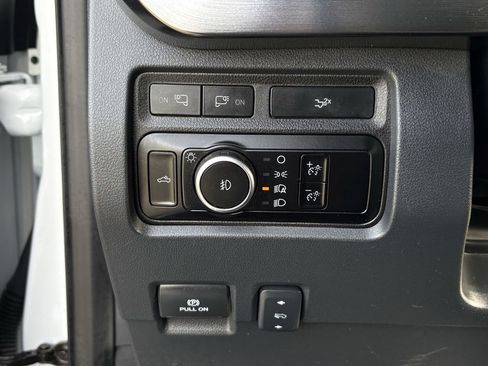 Used 2023 Ford F250 Lariat w/ Tremor Off-Road Package image 20