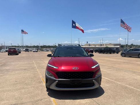 Used 2023 Hyundai Kona SEL FWD image 4