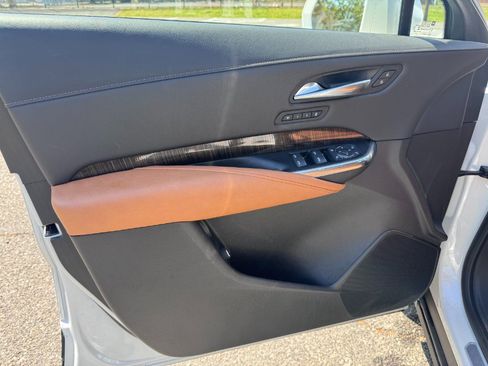 Used 2019 Cadillac XT4 Sport AWD/4WD image 13