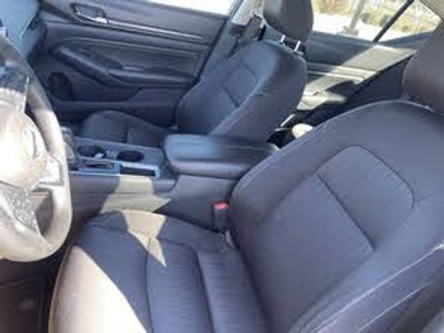 Used 2020 Nissan Altima 2.5 S image 14