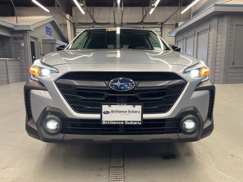 Certified 2025 Subaru Outback Premium w/ Popular Package #1A image 2