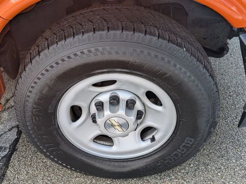 Used 2020 Chevrolet Express 2500 w/ Driver Convenience Package image 14