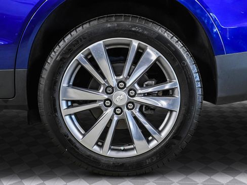 Used 2024 Cadillac XT5 Premium Luxury image 30