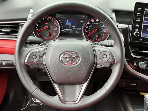 Used 2023 Toyota Camry XSE FWD image 11