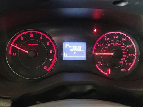 Used 2018 Subaru Crosstrek 2.0i AWD/4WD image 24