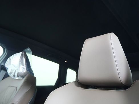 Used 2026 BMW X3 xDrive30 w/ Convenience Package image 12