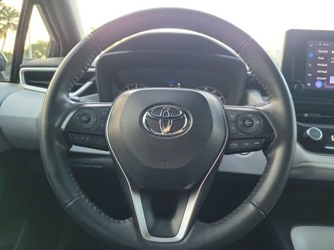 Used 2024 Toyota Corolla SE FWD image 13