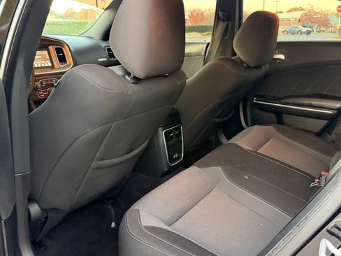 Used 2020 Dodge Charger SXT image 11