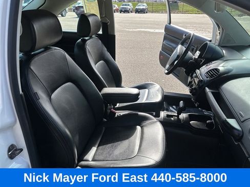 Used 2010 Volkswagen Beetle Coupe image 14