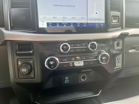 Used 2021 Ford F150 XLT w/ Equipment Group 302A High image 17