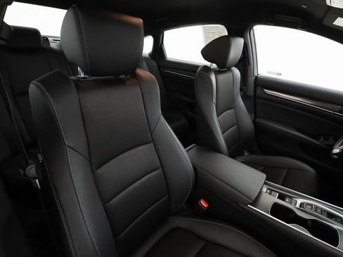 Used 2022 Honda Accord Sport image 23