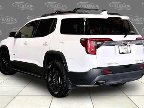 Used 2023 GMC Acadia AT4 w/ Technology Package AWD/4WD image 5