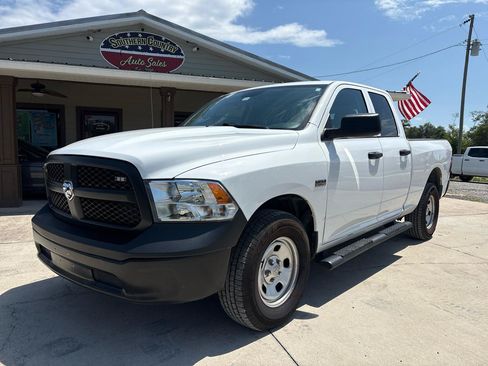 Used 2024 RAM 1500 Tradesman w/ Popular Equipment Group AWD/4WD image 1
