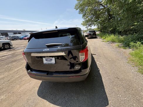 Used 2021 Ford Explorer 4WD image 13