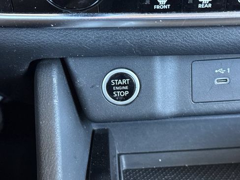 Used 2023 Nissan Rogue SV FWD image 27