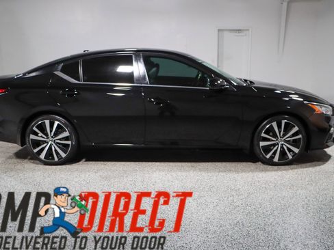 Used 2020 Nissan Altima 2.0 SR image 6
