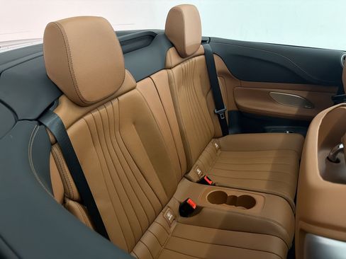 Used 2023 Mercedes-Benz E 450 Cabriolet image 30
