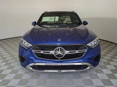 New 2026 Mercedes-Benz GLC 300 image 2